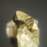 Calcopirita
Cristal 5 mm.
(Autor: Nieves)