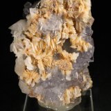 Fluorita, Barita, Calcita y Calcopirita
7 x 5,5 cm.
(Autor: Darío Menéndez)