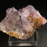 Fluorita
8 x 8 cm. (Cristal mayor: 1,7 cm).
(Autor: Darío Menéndez)