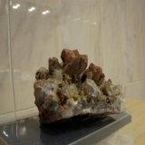 Cuarzo
7 cm x 7 cm aprox. Cristal más grande 5 cm
(Autor: Rodrigo Fresco)