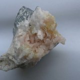 Calcita, Dolomita y Aragonito.
8 x 5 cm.
(Autor: Rafael varela olveira)