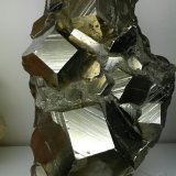 Pirita
10 x 6 x 4 cm.
(Autor: DavidSG)