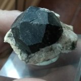 Spessartina (Espesartina) y Ortoclasa
Cristal 3,1 cm.
(Autor: Gelo)