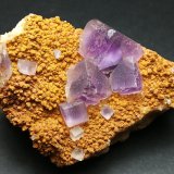 Fluorita y Cuarzo
6 x 4,5 cm
(Autor: Iwok)