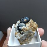 Casiterita
6x4cm aprox
(Autor: ximocompany)