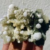 Prehnita, Actinolita, Analcima
8,5 x 6,5 cm.
(Autor: carles)