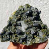 Galena, Calcopirita
8,8 x 7,0 cm.
(Autor: carles)