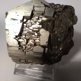 Pirita
65 x 72 mm
(Autor: Sante Celiberti)