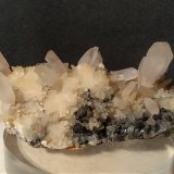 Cuarzo (variedad cetro), Esfalerita, Chalcopirita, Berthierita
78 x 37 mm
(Autor: Sante Celiberti)