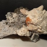 Dolomita, Calcita, Pirita, Cuarzo
210 x 120 mm
(Autor: Sante Celiberti)