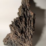 Stibnita (Estibina)
265 x 150 mm
(Autor: Sante Celiberti)