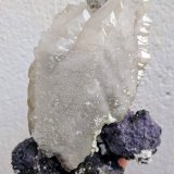 Calcita, Fluorita, Dolomita
10,2 x 13,0 cm
(Autor: carles)