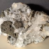 Pirita pseudomórfica de Pirrotita, Cuarzo
71 x 55 mm
(Autor: Sante Celiberti)