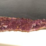 Cuarzo (variedad amatista)
165 x 42 mm
(Autor: Sante Celiberti)