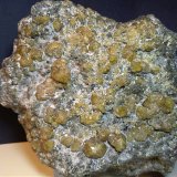 Grossularia
125 x 105 mm
(Autor: Sante Celiberti)