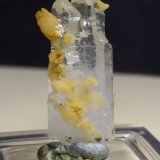 Cuarzo, Calcita
20 x 7 mm
(Autor: Sante Celiberti)