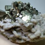 Pirita, Calcita pseudomórfica de Anhidrita
170 x 100 mm
(Autor: Sante Celiberti)