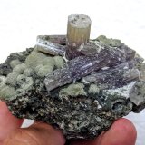 Fluorapatito, Moscovita, Clorita
7,7 x 5,8 cm.
(Autor: carles)