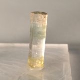 Berilo
15 x 4,5 mm
(Autor: Sante Celiberti)