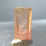 Elbaita
10,7 x 5,6 mm
(Autor: Sante Celiberti)