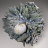 Cuarzo (variedad prasio)
120 x 105 mm
(Autor: Sante Celiberti)