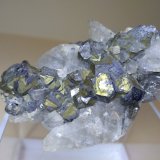 Calcita, Galena, Pirita
59 x 42 mm
(Autor: Sante Celiberti)