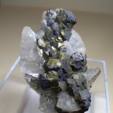 Calcita, Galena, Pirita
59 x 42 mm
(Autor: Sante Celiberti)