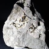 Osumilita, Tridymita
118 x 102 mm
(Autor: Sante Celiberti)