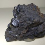 Andradita (Grupo Granate)
58 x 45 mm
(Autor: Sante Celiberti)