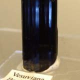 Vesuvianita (Vesubiana)
27 x 12 mm
(Autor: Sante Celiberti)
