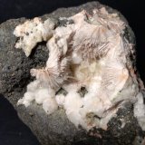 Natrolita, Analcima
125 x 113 mm
(Autor: Sante Celiberti)