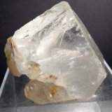 Fluorita
54 x 48 mm
(Autor: Sante Celiberti)