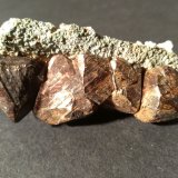 Goethita pseudomórfica de Pirita, Clorita, Cuarzo
67 x 36 mm
(Autor: Sante Celiberti)