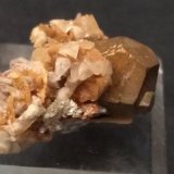 Pirita, Calcita, Barita, Siderita, Talco
24 x 17 mm
(Autor: Sante Celiberti)