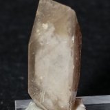 Celestina
2,5 x 1 cm.
(Autor: Felipe Abolafia)
