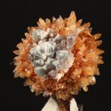 Creedita, Fluorita
8 x 7.5 x 5 centimetros
(Autor: Ricardo Melendez)