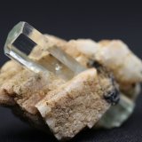 Berilo (variedad aguamarina)
3.8 x 3 x 2 centimetros
(Autor: Ricardo Melendez)
