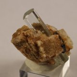 Berilo (variedad aguamarina)
3.8 x 3 x 2 centimetros
(Autor: Ricardo Melendez)