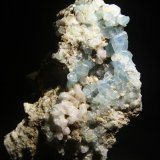 Apatito
9x4,5 cm
(Autor: minero1968)
