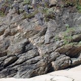 Gneis porfiroblastico
Filon de pegmatita de unos 20 cm de potencia
(Autor: Jesús López)