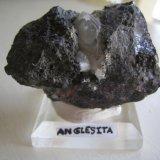 Anglesita y galena
2 cm. el cristal principal
(Autor: sergio145)