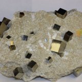 Pirita
15.5 x 12.4 x 7.2 centimetros
(Autor: Ricardo Melendez)