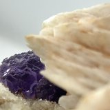 Fluorita y Barita
Cristal de 2 cm.
(Autor: castrominerals)