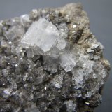 Fluorapatito (Grupo Apatito)
3'5 cm. ancho de campo
(Autor: prcantos)