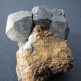 Galena sobre calcita
3 x 4 cm.
(Autor: prcantos)
