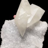Calcita
18x23cm
(Autor: castrominerals)