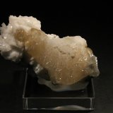 Calcita y Dolomita
8 x 4 cm.
(Autor: Darío Menéndez)
