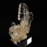 Cuarzo
6.5 x 3.7 x 2.5 centimetros
(Autor: Ricardo Melendez)
