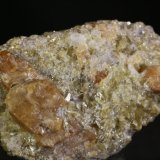 Scheelita
6x6,5 cm
(Autor: minero1968)