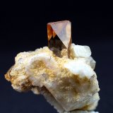 Topacio
3.9 x 3.1 x 3 centimetros
(Autor: Ricardo Melendez)